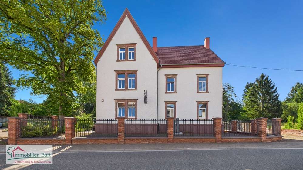 Einfamilienhaus Nalbach / Körprich Körprich - 12 Zimmer, 413 m&sup2;, 650.000&euro; | Angebot:25725643