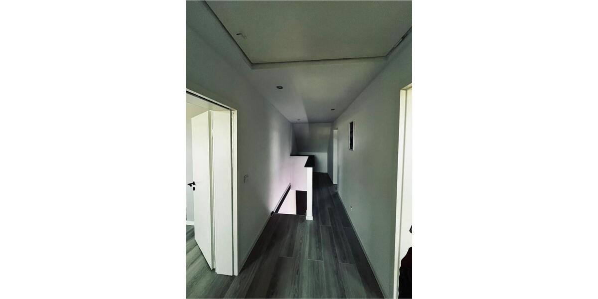 Reihenhaus Quierschied - 6 Zimmer, 140 m&sup2;, 165.000&euro; | Angebot:25253747