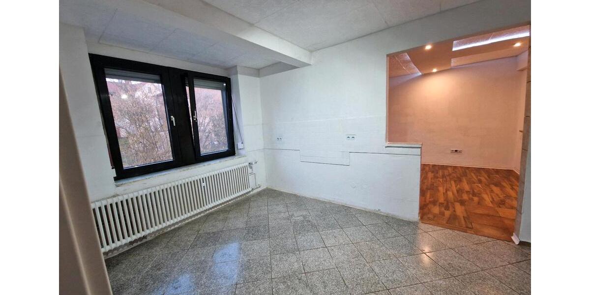 Etagenwohnung Ottweiler - 3 Zimmer, 76 m&sup2;, 600&euro; | Angebot:25303543