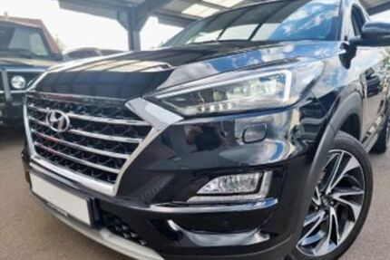 Hyundai TUCSON 100.000 km 18.900 &euro; Lebach 66822