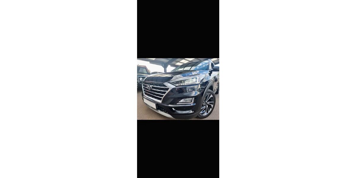 Hyundai TUCSON 100.000 km 18.900 &euro; Lebach 66822