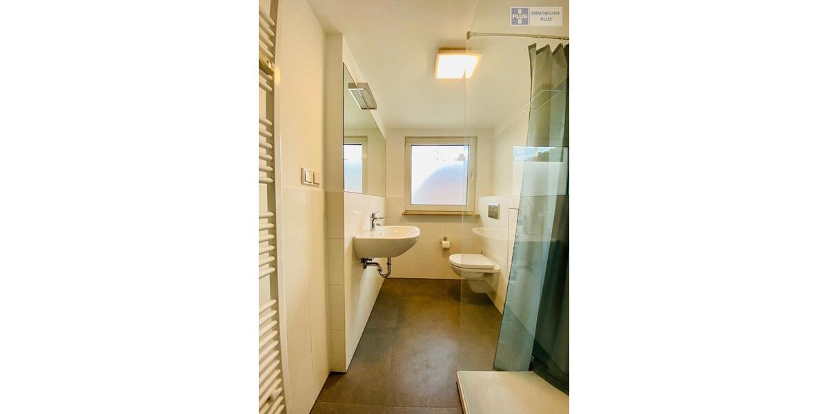 Dachgeschoßwohnung Homburg - 2 Zimmer, 65 m&sup2;, 890&euro; | Angebot:24640496