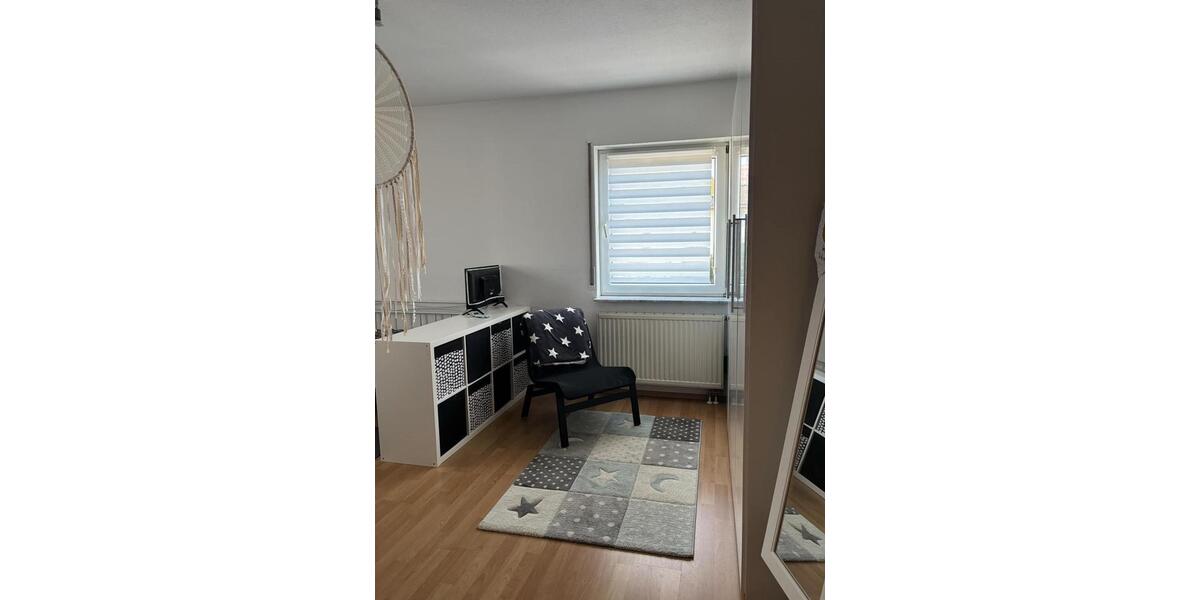 Etagenwohnung Neunkirchen - 3 Zimmer, 87 m&sup2;, 850&euro; | Angebot:25959719