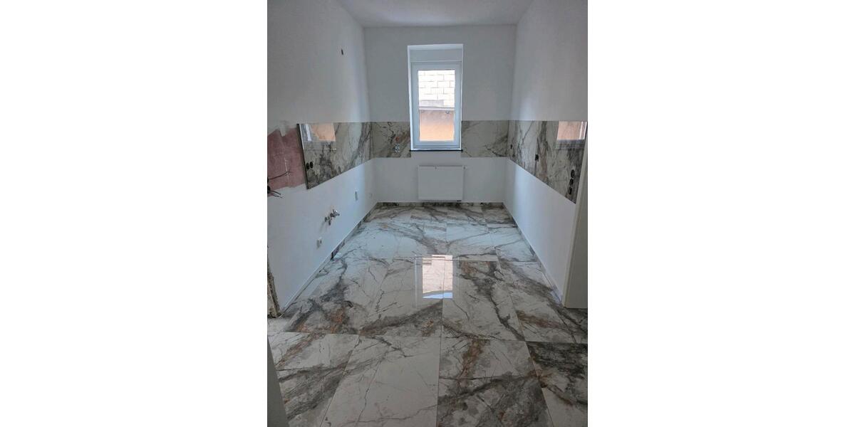 Erdgeschoßwohnung Neunkirchen - 2 Zimmer, 85 m&sup2;, 650&euro; | Angebot:25370253