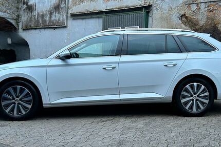 Skoda Superb 117.000 km 21.500 &euro; Saarbrücken 66117