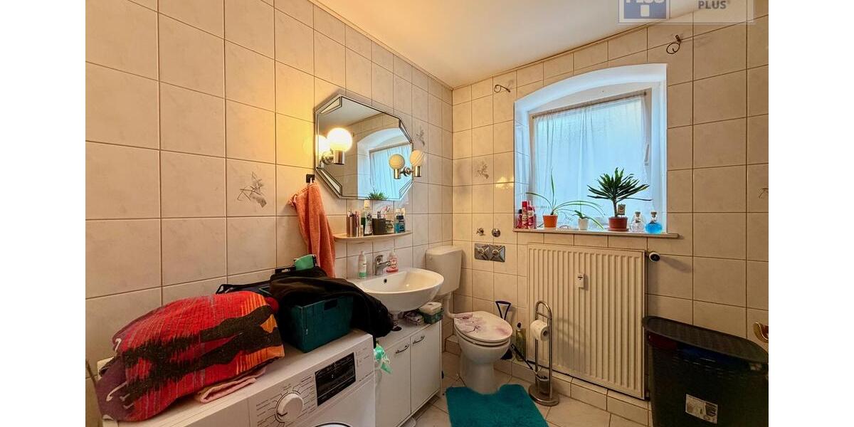 Erdgeschoßwohnung Homburg - 3 Zimmer, 87 m&sup2;, 790&euro; | Angebot:25883163