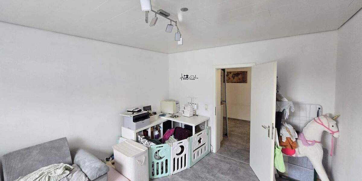 Reihenmittelhaus Saarbrücken Altenkessel - 5 Zimmer, 115 m&sup2;, 234.900&euro; | Angebot:25677420