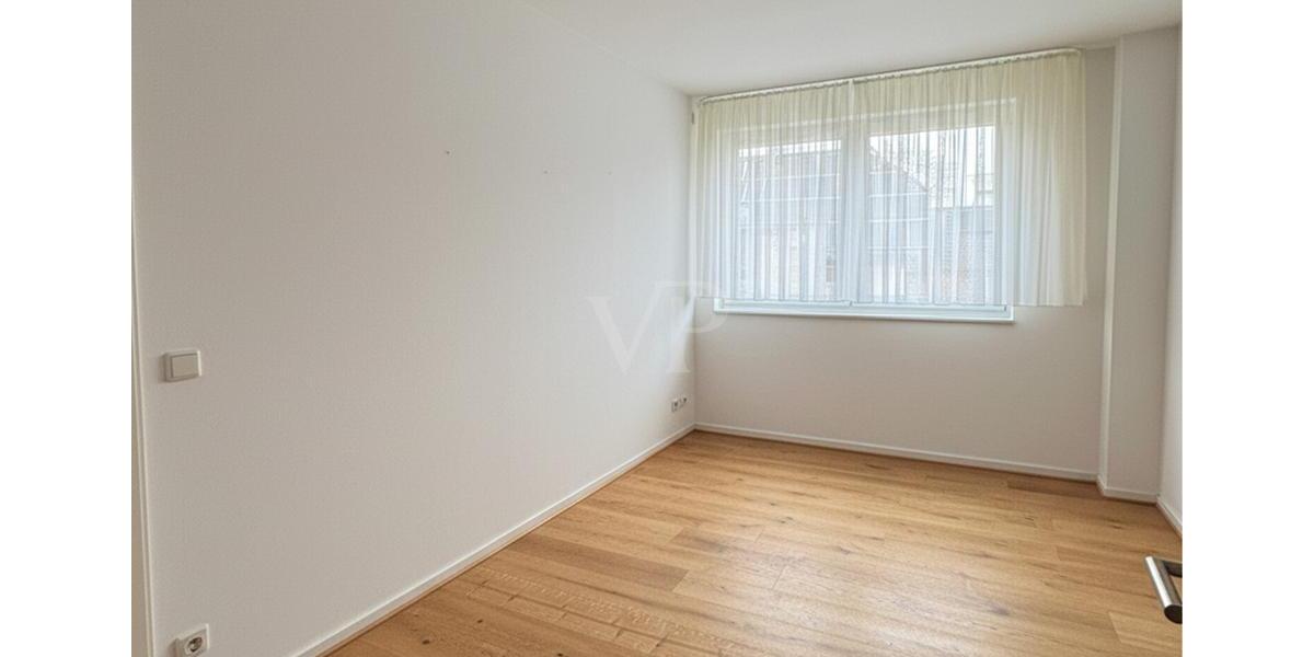 Etagenwohnung Homburg - 4 Zimmer, 130 m&sup2;, 1.400&euro; | Angebot:25375970