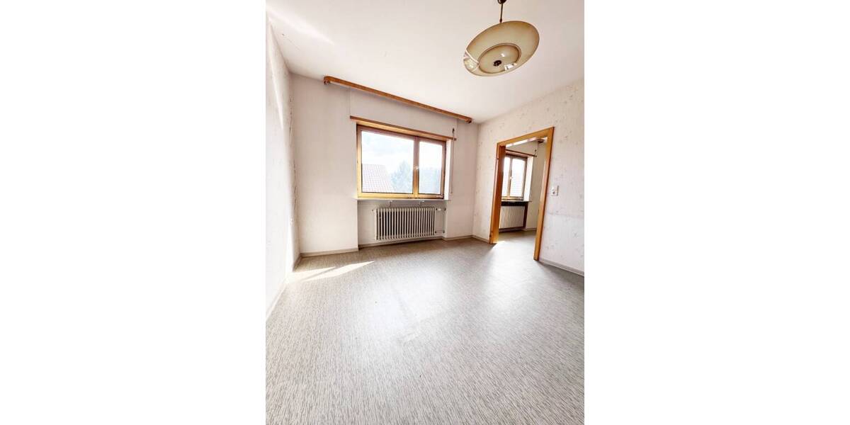 Einfamilienhaus St. Ingbert Rentrisch - 5 Zimmer, 115 m&sup2;, 99.000&euro; | Angebot:25927337