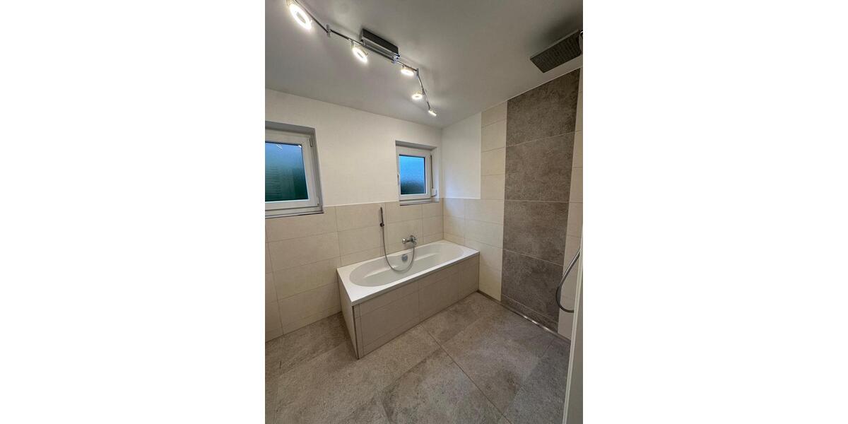 Erdgeschoßwohnung Blieskastel - 2 Zimmer, 63 m&sup2;, 700&euro; | Angebot:25168463