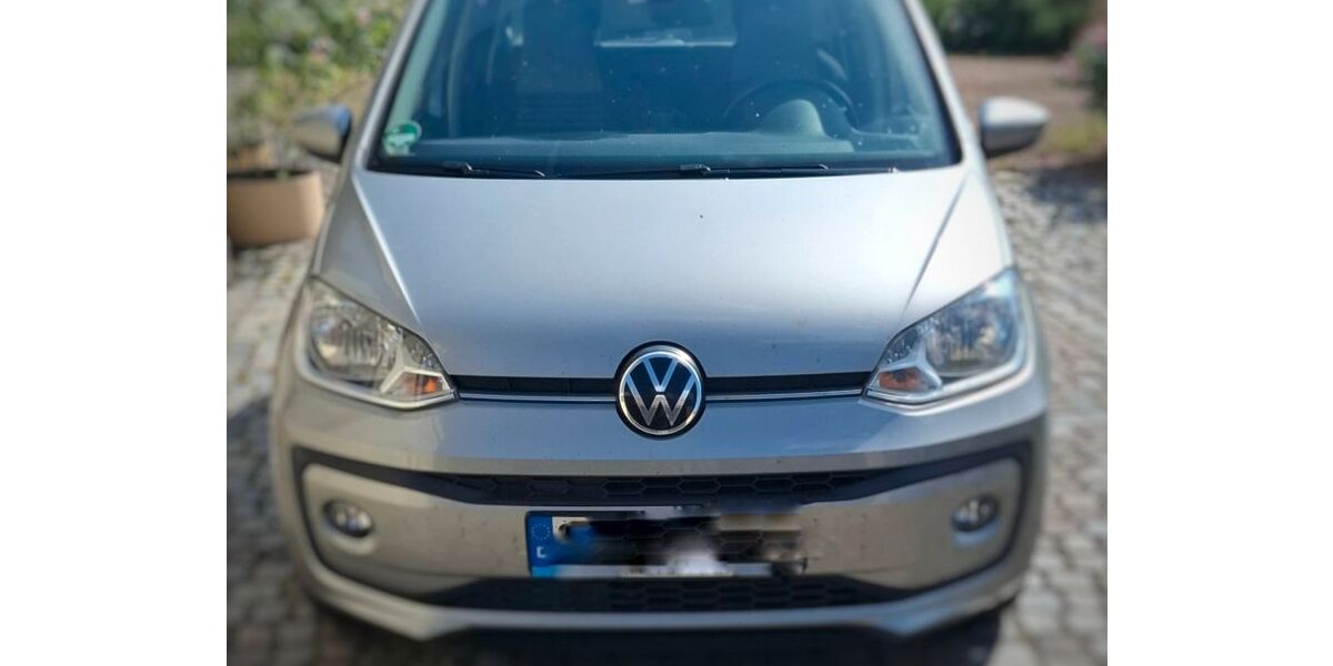 VW up! 27.188 km 11.500 &euro; Schwalbach 66773
