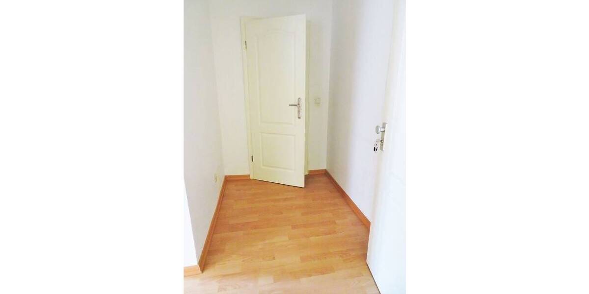 Etagenwohnung Saarbrücken St Johann - 3 Zimmer, 68 m&sup2;, 239.000&euro; | Angebot:25706653