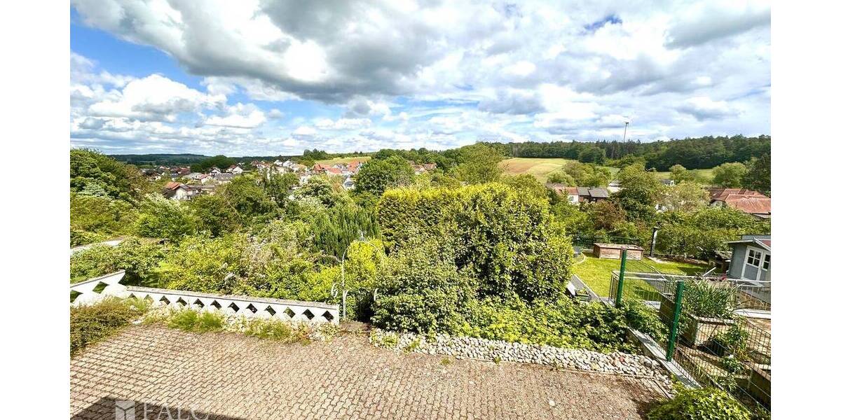 Einfamilienhaus Saarwellingen Schwarzenholz - 8 Zimmer, 190 m&sup2;, 189.000&euro; | Angebot:26730955