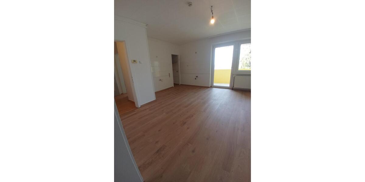 Hochparterre Neunkirchen - 1 Zimmer, 60 m&sup2;, 465&euro; | Angebot:26652032