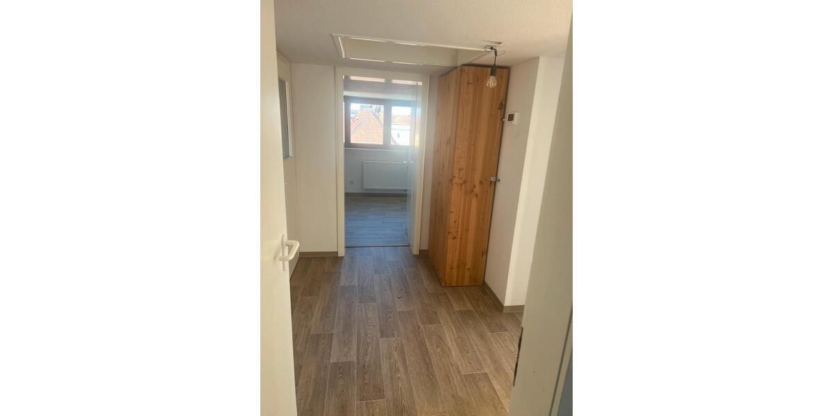 Dachgeschoßwohnung Saarbrücken Malstatt - 2 Zimmer, 65 m&sup2;, 540&euro; | Angebot:25592295