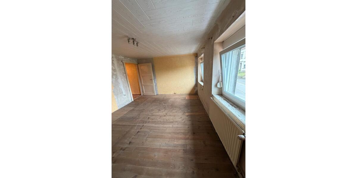 Reihenhaus Beckingen - 5 Zimmer, 95 m&sup2;, 78.000&euro; | Angebot:26635259