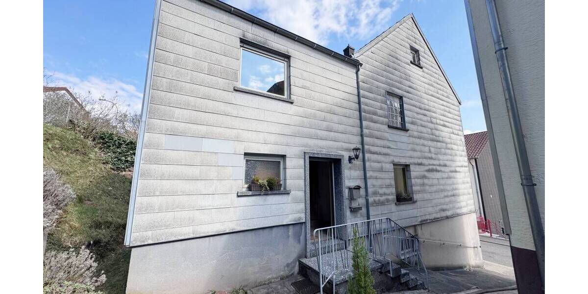 Einfamilienhaus St. Ingbert Rentrisch - 5 Zimmer, 115 m&sup2;, 99.000&euro; | Angebot:25927337