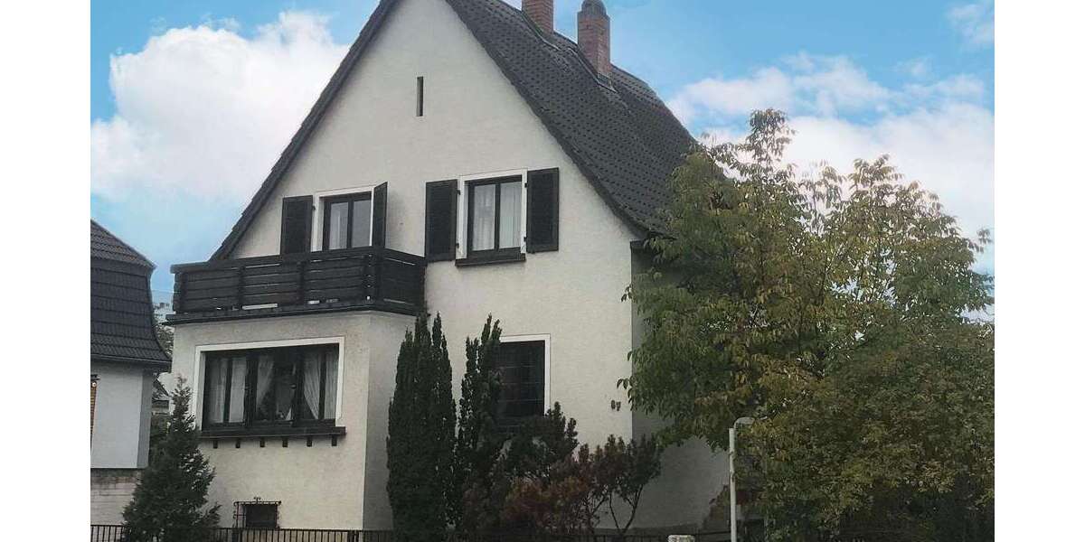 Einfamilienhaus Homburg - 5 Zimmer, 140 m&sup2;, 265.000&euro; | Angebot:25200359