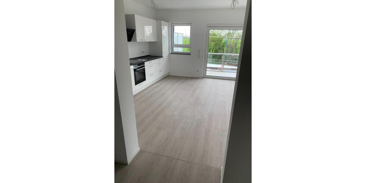 Dachgeschoßwohnung Saarlouis - 3 Zimmer, 92 m&sup2;, 292.000&euro; | Angebot:25350493