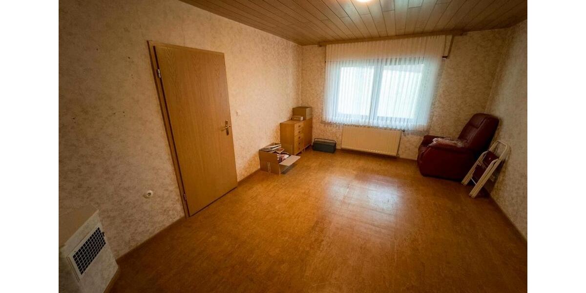 Einfamilienhaus Illingen - 7 Zimmer, 173 m&sup2;, 248.000&euro; | Angebot:22434207
