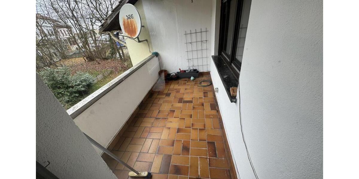 Etagenwohnung Saarbrücken Neue Bremm - 4 Zimmer, 91 m&sup2;, 830&euro; | Angebot:23408608