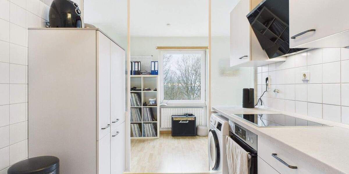 Etagenwohnung Saarbrücken Eschberg - 3 Zimmer, 80 m&sup2;, 168.000&euro; | Angebot:25666421