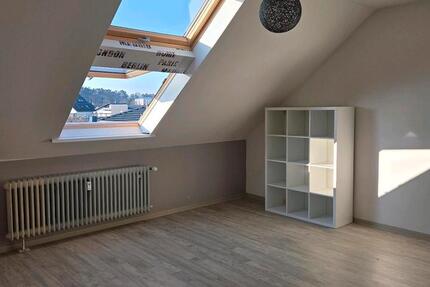 Wohnung Homburg - 3 Zimmer, 90 m&sup2;, 700&euro; | Angebot:25744806