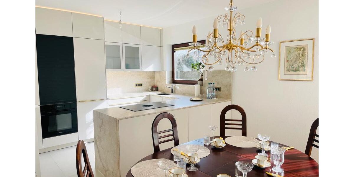 Einfamilienhaus Sankt Ingbert - 5 Zimmer, 140 m&sup2;, 2.450&euro; | Angebot:25311749