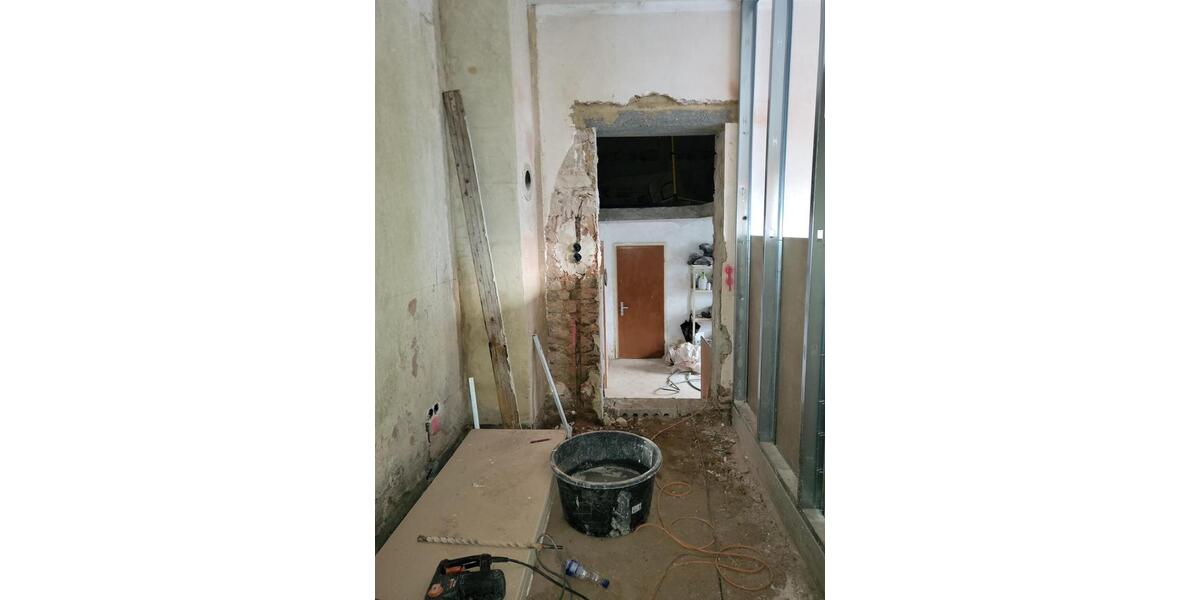 Einfamilienhaus Blieskastel - 2 Zimmer, 70 m&sup2;, 87.000&euro; | Angebot:24885803