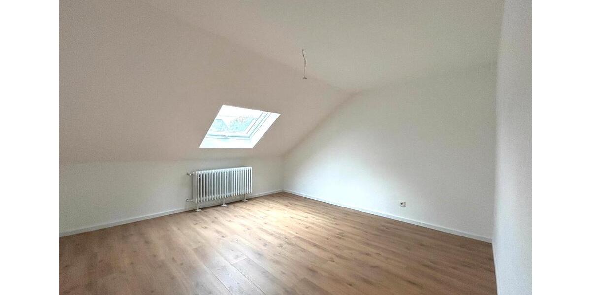 Etagenwohnung Neunkirchen Kohlhof - 2 Zimmer, 67 m&sup2;, 670&euro; | Angebot:25932874