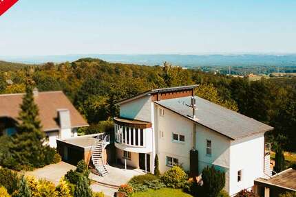 Haus Bexbach - 10 Zimmer, 370 m&sup2;, 429.000&euro; | Angebot:22372377