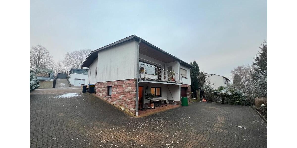 Einfamilienhaus Heusweiler - 5 Zimmer, 130 m&sup2;, 1.250&euro; | Angebot:25803317