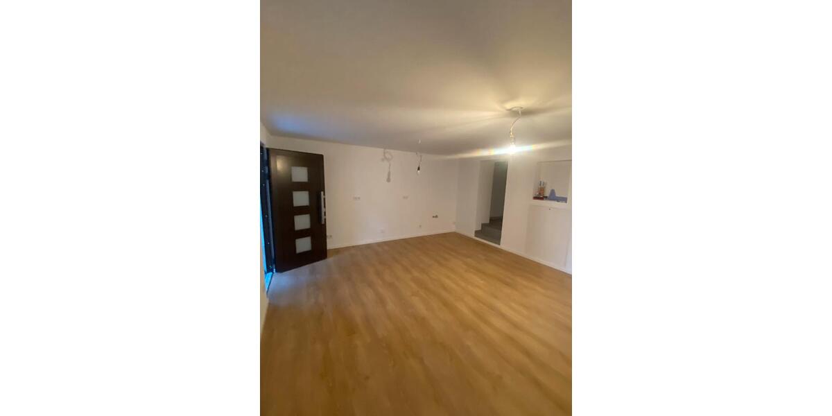 Etagenwohnung Beckingen - 1 Zimmer, 54 m&sup2;, 480&euro; | Angebot:25866770