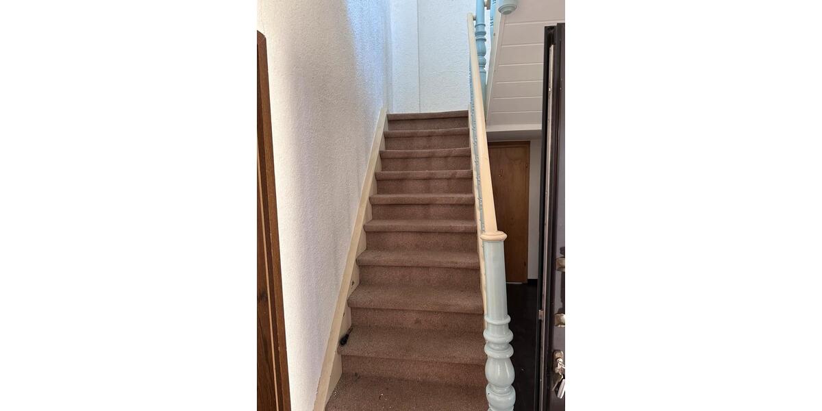 Reihenhaus Ottweiler - 6 Zimmer, 120 m&sup2;, 195.000&euro; | Angebot:25270020