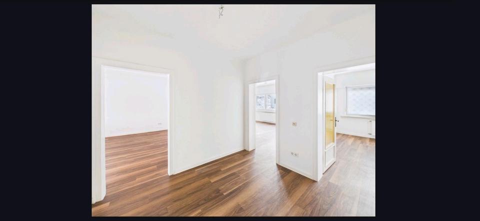 Etagenwohnung Völklingen - 3 Zimmer, 112 m&sup2;, 900&euro; | Angebot:25384061