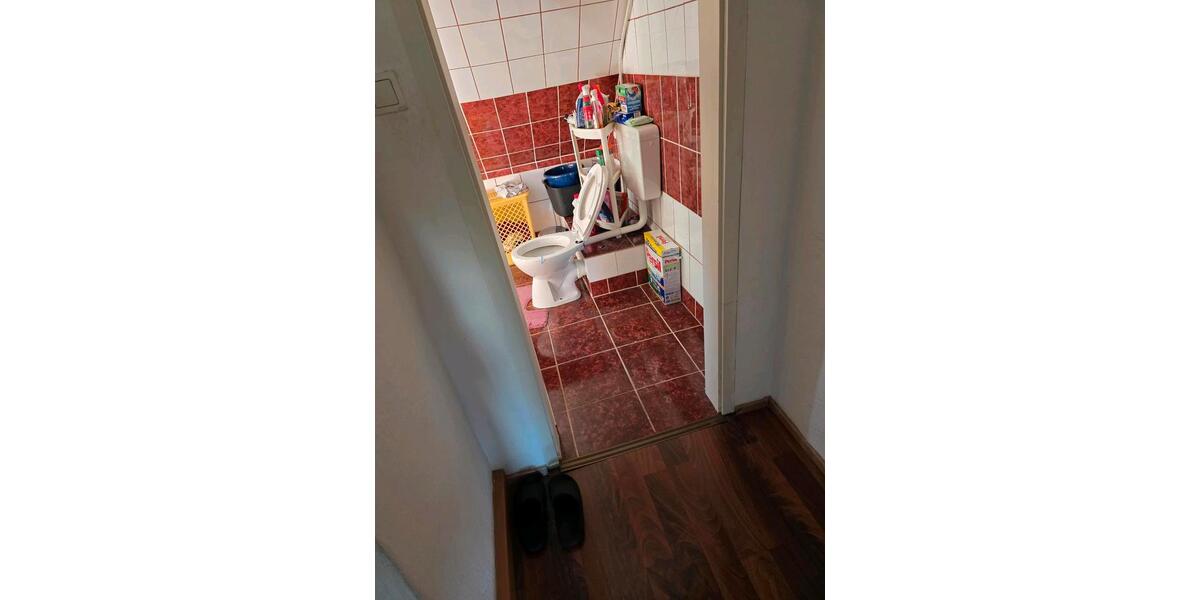 Dachgeschoßwohnung Neunkirchen - 2 Zimmer, 75 m&sup2;, 550&euro; | Angebot:26674799
