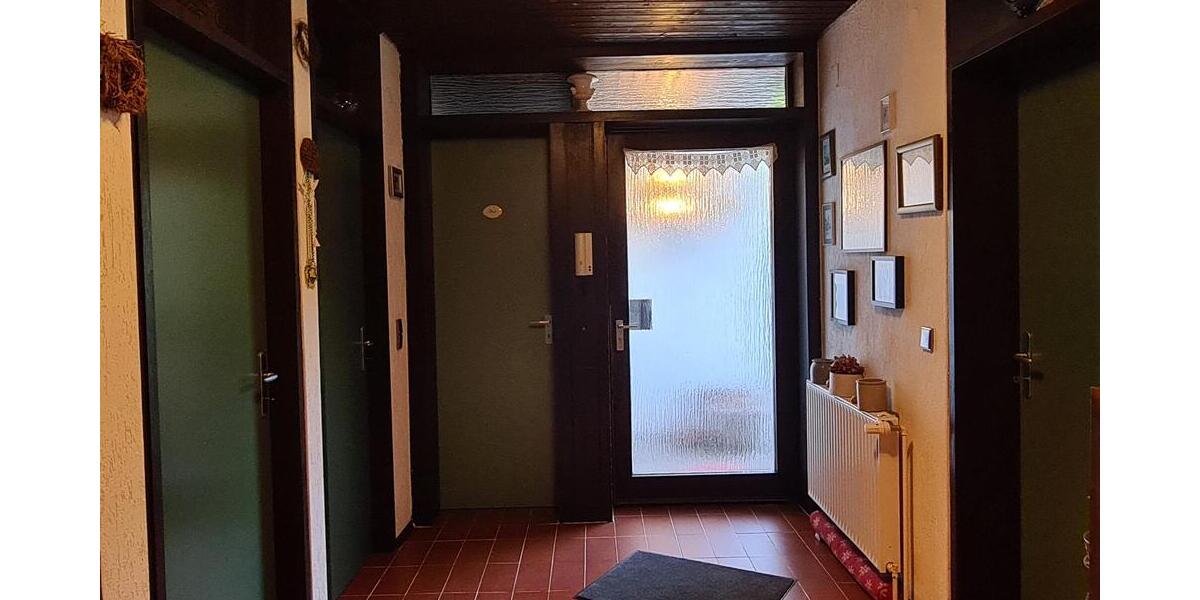 Bungalow mit Satteldach in idyllischer Ortsrandlage mit Fernblick - Einfamilienhaus Homburg | Angebot:21352445