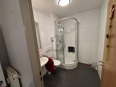 2 ETAGEN, TOP LAGE, TIEFGARAGE, 2 TERRASSEN - Etagenwohnung Saarbrücken West | Angebot:26007995