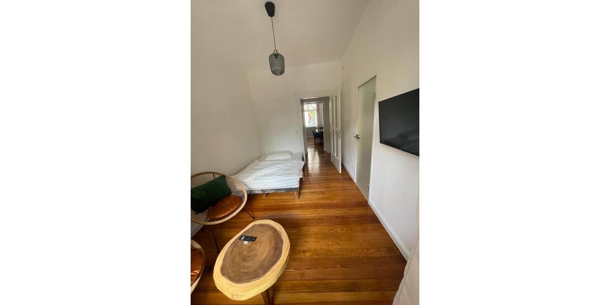 Erdgeschoßwohnung Saarbrücken Kieselhumes - 2 Zimmer, 33 m&sup2;, 700&euro; | Angebot:25864936