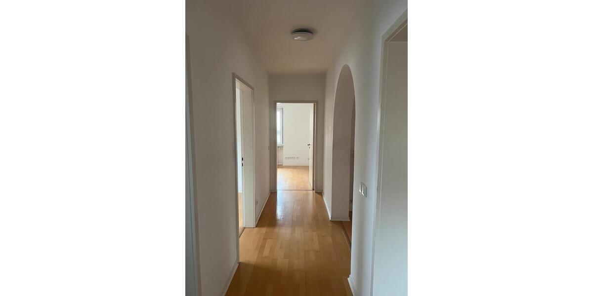 Etagenwohnung Saarbrücken Kieselhumes - 5 Zimmer, 135 m&sup2;, 1.495&euro; | Angebot:25326741
