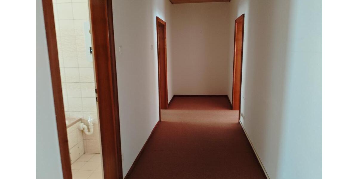 Etagenwohnung Zweibrücken - 2 Zimmer, 75 m&sup2;, 450&euro; | Angebot:25306405