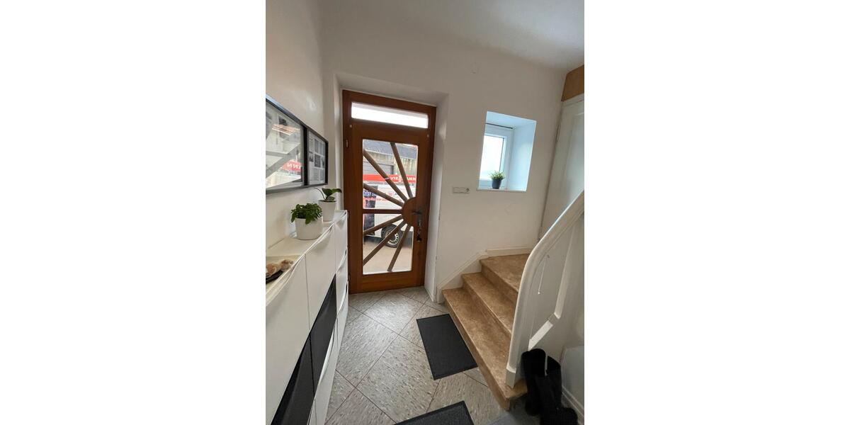 Dachgeschoßwohnung Homburg - 4 Zimmer, 110 m&sup2;, 950&euro; | Angebot:25300674