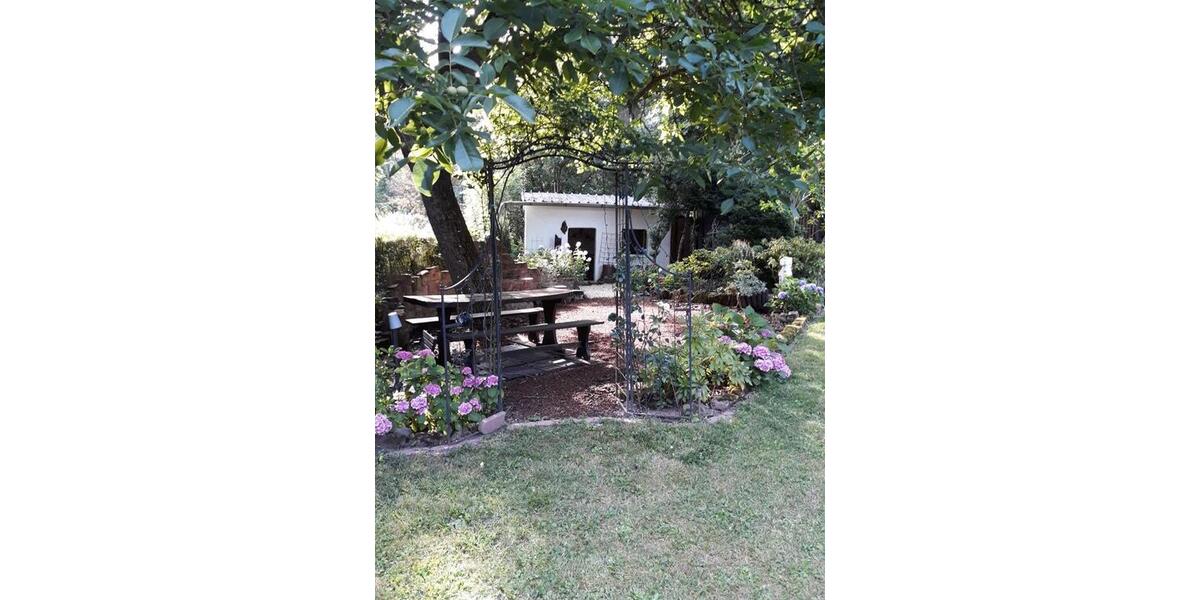 Einfamilienhaus Zweibrücken - 6 Zimmer, 263 m&sup2;, 420.000&euro; | Angebot:25998831