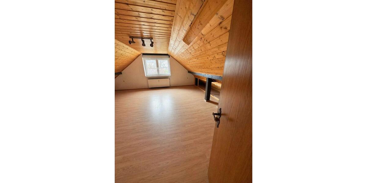 Etagenwohnung Gersheim - 2 Zimmer, 57 m&sup2;, 520&euro; | Angebot:26623295
