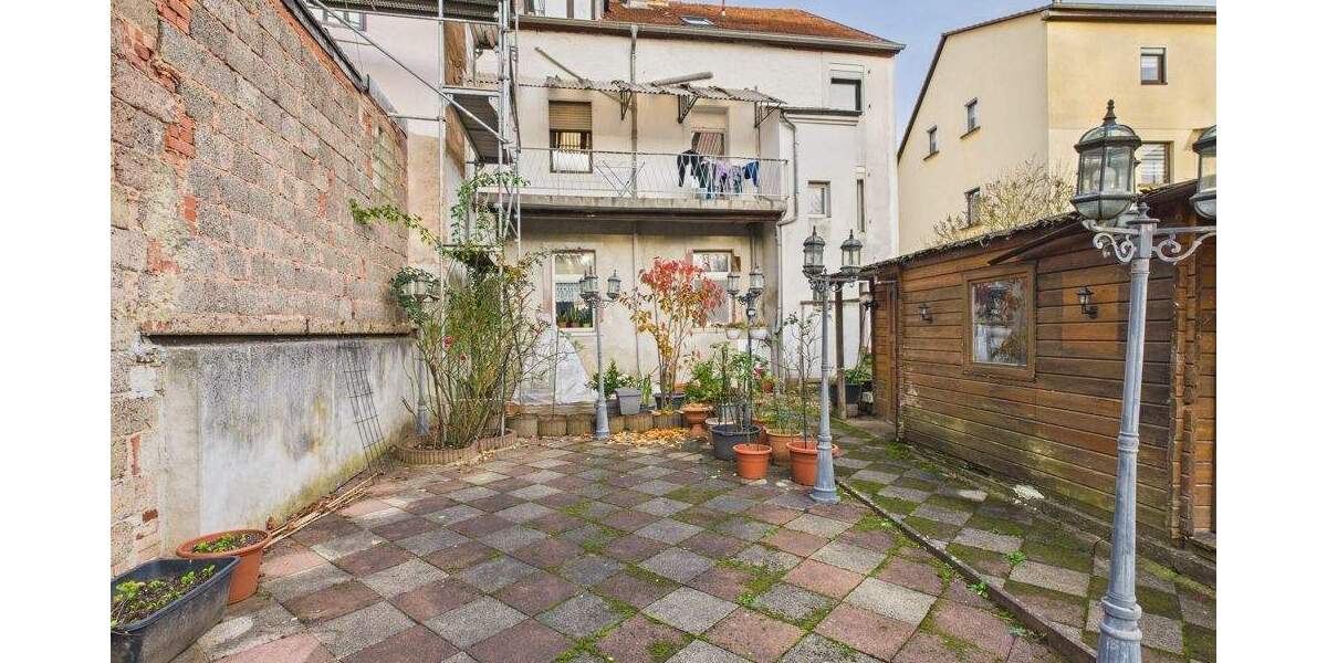 Einfamilienhaus Eppelborn / Dirmingen Dirmingen - 1 Zimmer, 222 m&sup2;, 150.000&euro; | Angebot:25772619