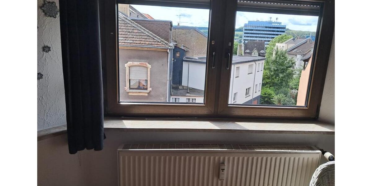 Etagenwohnung Völklingen - 2 Zimmer, 70 m&sup2;, 650&euro; | Angebot:26652039