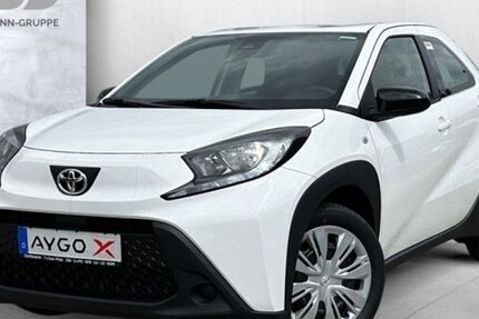 Toyota Aygo (X) 1.300 km 14.999 &euro; Homburg 66424