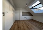 Sanierte 2-Zimmer-Dachgeschosswohnung mit neuem Bad in Ensheim - Etagenwohnung Saarbrücken-Halberg Ensheim | Angebot:26774939