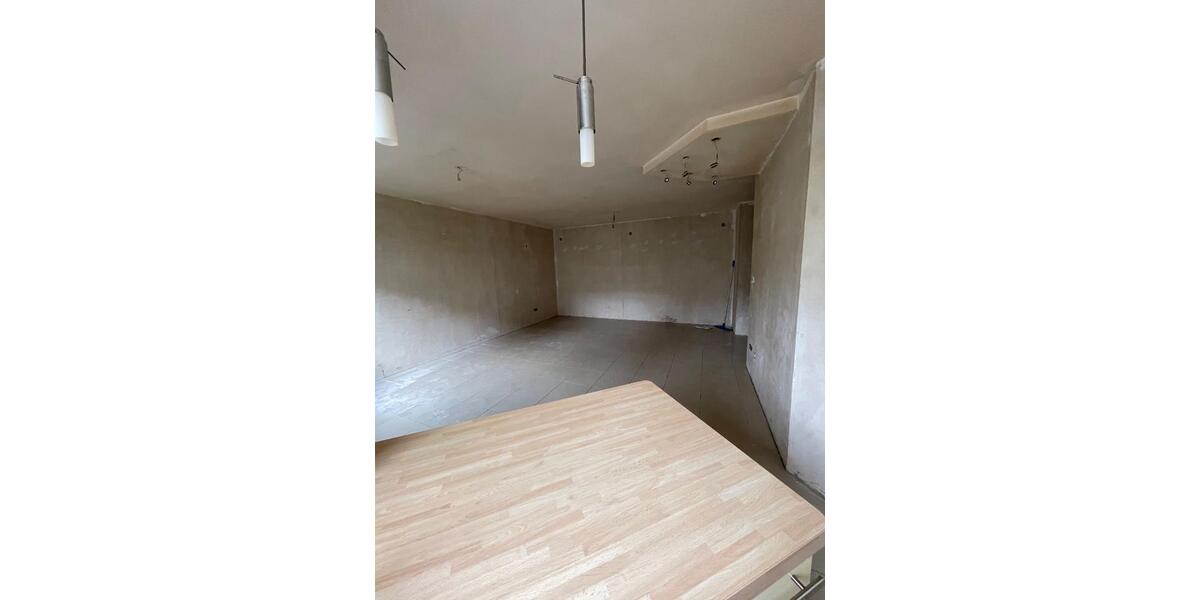 Etagenwohnung Saarwellingen - 2 Zimmer, 63 m&sup2;, 560&euro; | Angebot:26413148