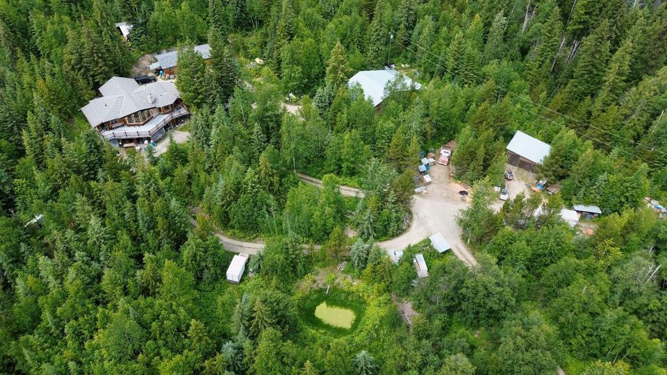 Einfamilienhaus Saarbrücken Bischmisheim - 6 Zimmer, 3.325 m&sup2;, 1.150.000&euro; | Angebot:24946698